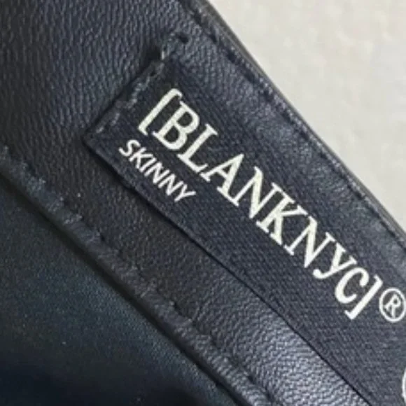 💥HOT ITEM💥Black Lace Up Skinny Leather Pants - Picture 14 of 15